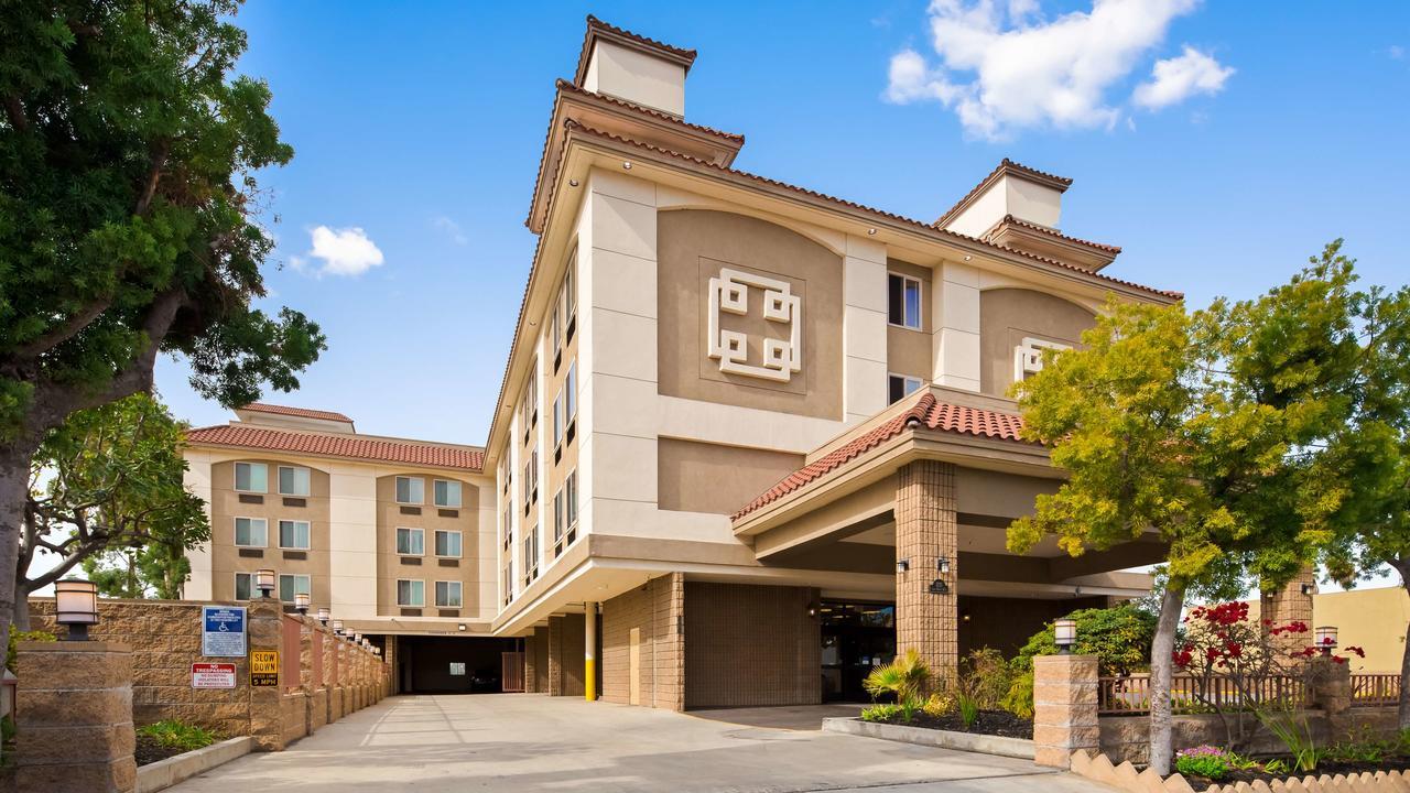 Best Western Of Long Beach Bagian luar foto