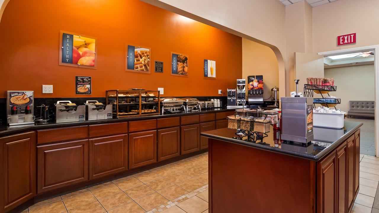 Best Western Of Long Beach Bagian luar foto