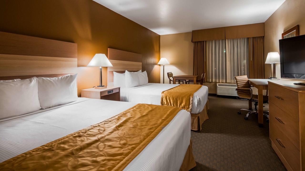 Best Western Of Long Beach Bagian luar foto