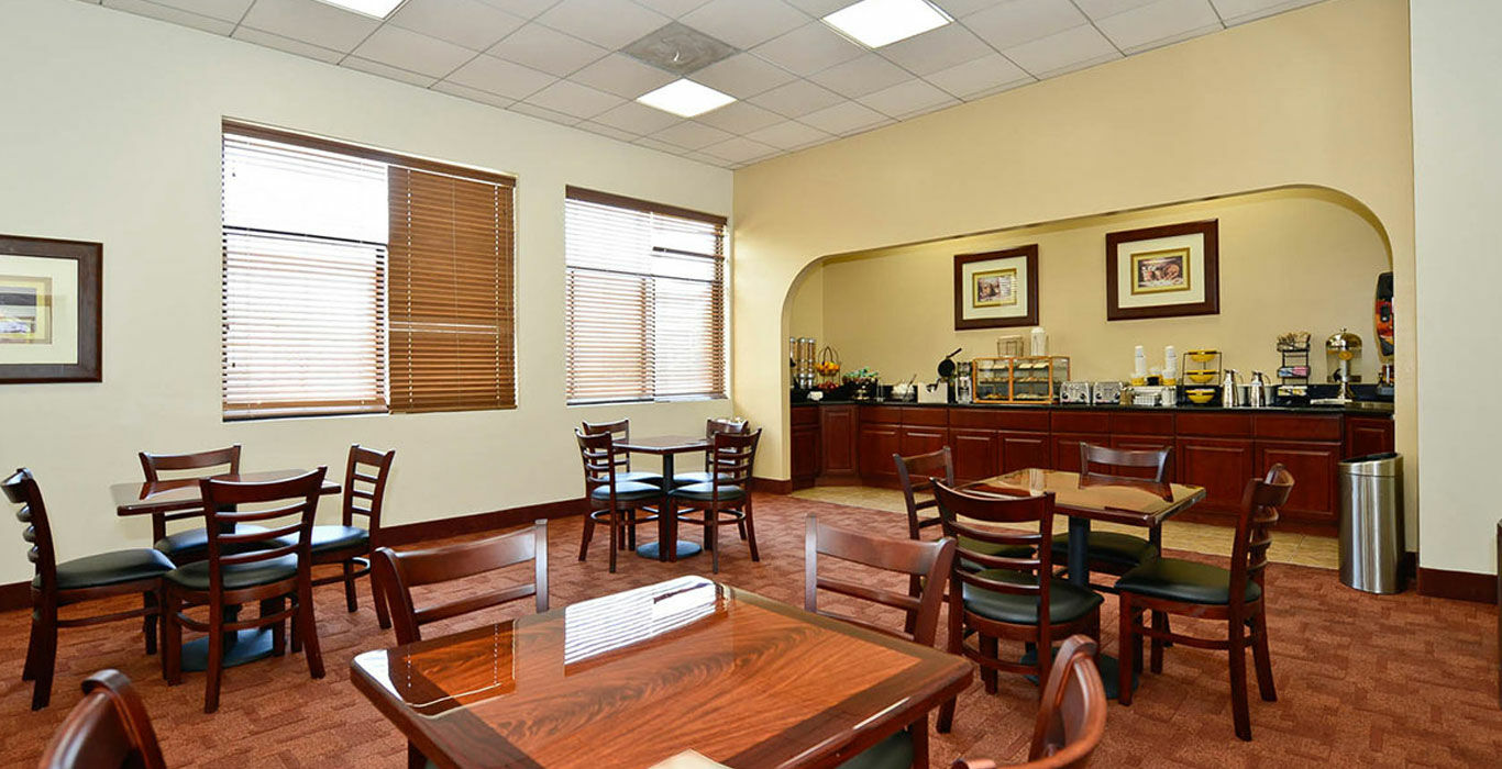 Best Western Of Long Beach Bagian luar foto
